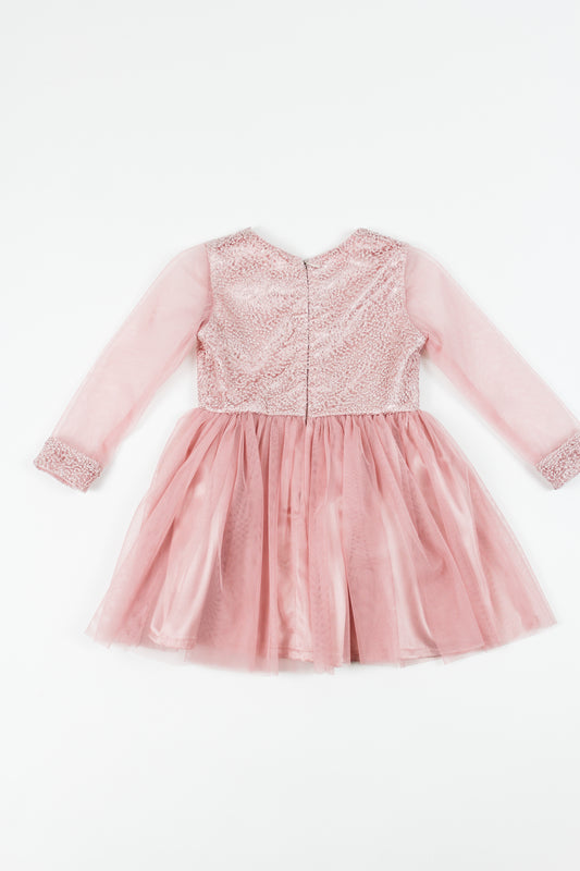 Rožinė blizgi suknelė