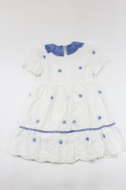 Suknelė su žydromis ramunėlėmis Daisy